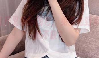 AT鲨高开叉竞泳图包,免费送到家,你缺我不缺?