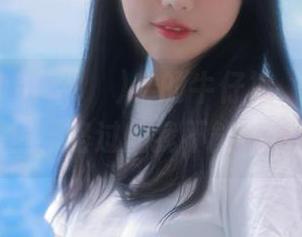Addielyn(에디린)穿的牛仔裤，原图摆在那里，路过的我不能不看！