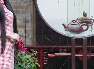 IMiss爱蜜社 – 这些壁纸里的剧情，让乐乐Mango瞬间变身小剧场！