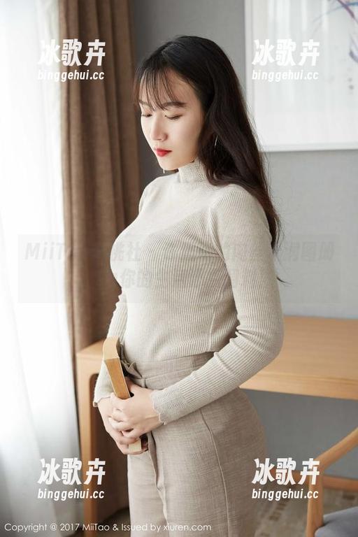 MiiTao蜜桃社 - 许思铭的肉丝湿润图册，为你的生活添点调料！