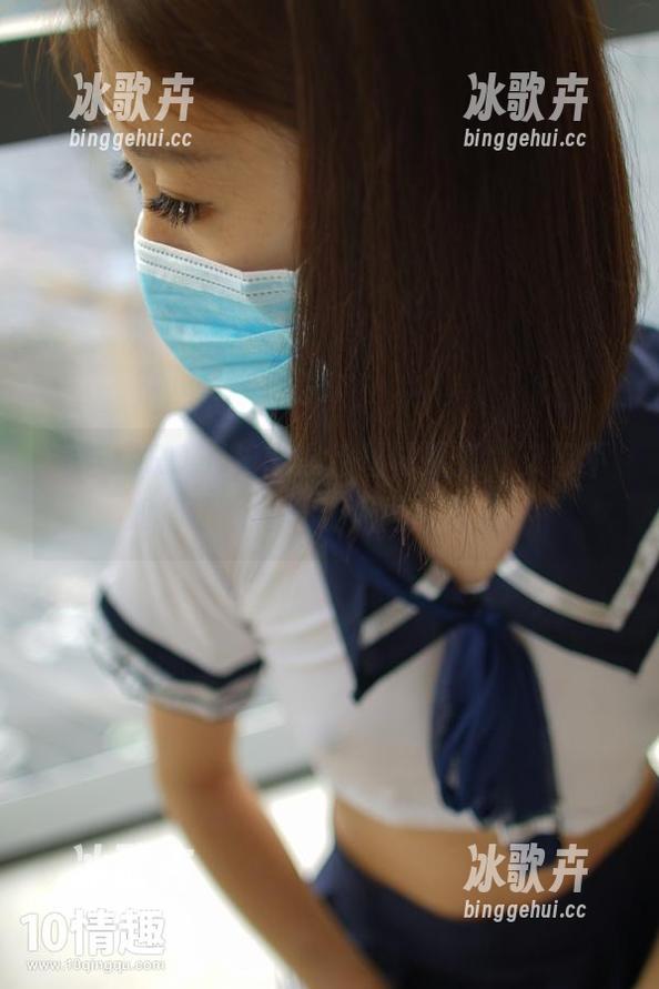 报告：ROSI长筒黑色丝袜更新，久等不如倍感惊艳，让人再三回味。