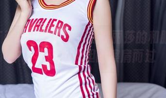 TouTiao头条女神 – 在李丽莎的和服图集中，细腻与大胆的擦肩而过