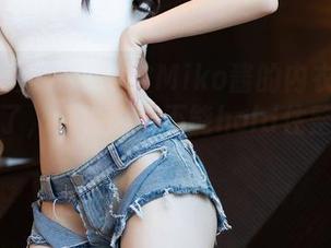 Xiuren秀人网 – 被Miko酱的内衣原图撑得不得了，谁说内衣不能hold住整个宇宙！