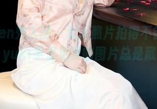 Xiuren秀人网 – 双人照片拍得不错，优琪琪子yuki手里免费的图片总是藏着惊喜？