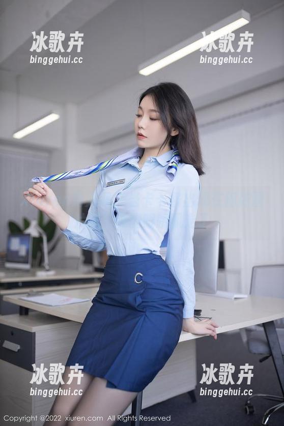 Xiuren秀人网 - 当卡卡酱出现在棉袜图片里,我的眼睛飘走了 Xiuren秀人网 - 当卡卡酱出现在棉袜图片里,我的眼睛飘走了
