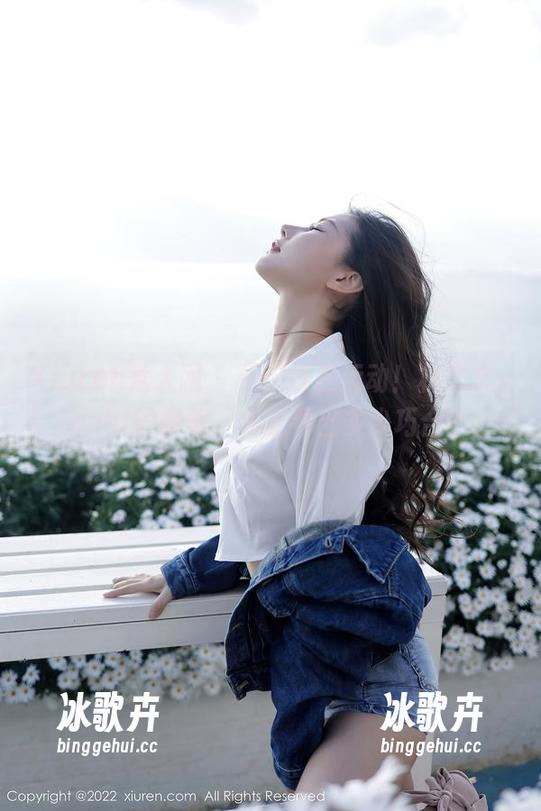 Xiuren秀人网 - 不仅仅是运动！林文文yooki的图集，你能看出多少巧合？