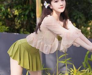 Xiuren秀人网 – 提前剧透一下，潘娇娇的JK写真集，高清优雅，围绕着青春悸动的气息。