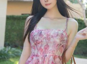 Xiuren秀人网 – 欢迎白琮瑗在白色中的自我绽放，在线补给点眼力原图！