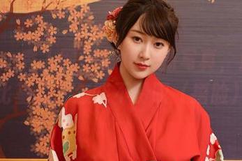Xiuren秀人网 – 舒林培新写真，居然是比基尼，怎能不赞叹（捂脸）