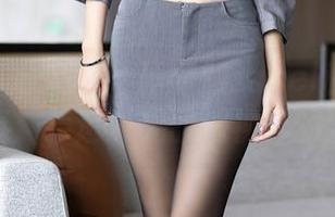 Xiuren秀人网 – 董媛媛Janel和她的透明写真：掉进‘无敌透视’的涟漪中