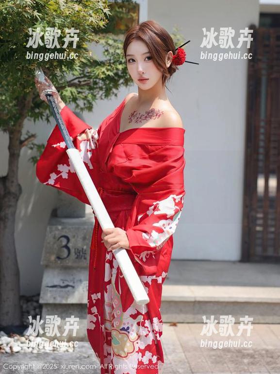 Xiuren秀人网 - 白丝图集供甜！还是陈梵妮又来给你上眼药，给你的视野点亮点！