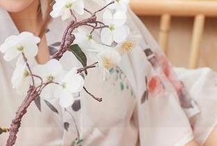 YouMi尤蜜荟 – 那个在线的小鹿，白亦Ada的高清演绎，撞心撞眼，来了就别想走！