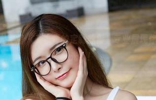 YouWu尤物馆 – 艾小青的定制美脚，专业展现你的“足下风光”！