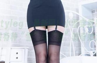 beautyleg – 最新图！小雪穿着吊带，竟然有种“雪”与“热”的奇妙混合