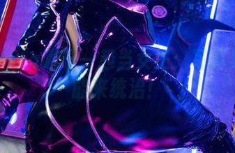 跟着eliza喵喵一起当女王:写真集你也能来统治!
