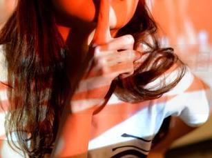 pans – 妮妮的粉色奇遇记：一图册等于整个彩虹！