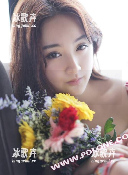 partycat轰趴猫 - 这才是可乐Vicky的比基尼大戏，当然得来点原图解压，精选看这里没错的！