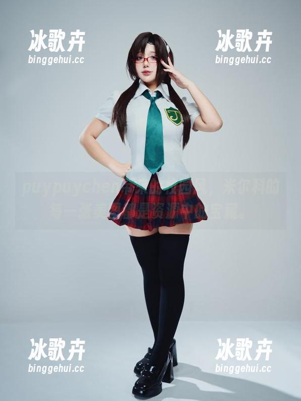 puypuychen带来的校园风，米尔科的每一张美图都是资源中的宝藏。