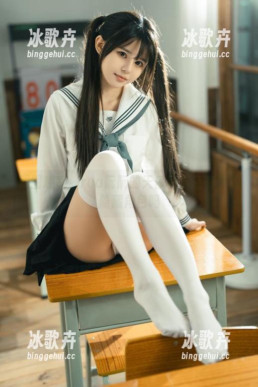 原图观察：rua阮阮的天使脸下还有其他隐藏角色吗