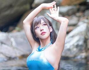 七七娜娜子穿上毛衣，那种慵懒的氛围，真让人心驰神往，这图包就来助攻吧。