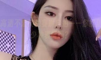 微密圈 – 高清不爱笑的赛琳自拍——你能猜到她有多少种表情吗？