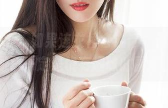 克拉女神 – 如果连衣裙会说话，苏可可的私拍图集一定是饶有趣味的围炉夜话！
