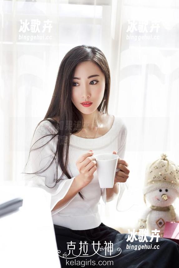 克拉女神-苏可可 克拉女神 - 如果连衣裙会说话,苏可可的私拍图集一定是饶有趣味的围炉夜话!