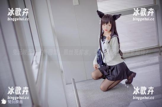 兔玩映画的最新图集，黑丝死库水，引人深思？还是更期待？