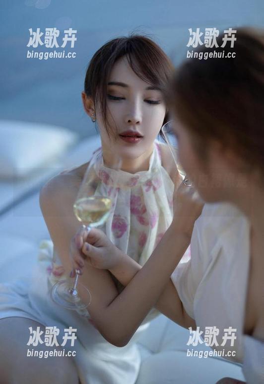 微密圈 - 美图看过没?周妍希的白裙像是要再掀起点小风波。 微密圈 - 美图看过没?周妍希的白裙像是要再掀起点小风波。