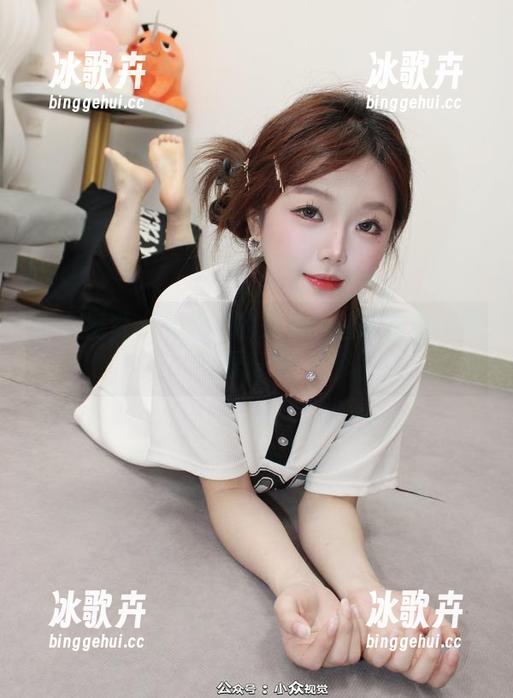 小众视觉 - 无圣光的艾迪：透明图包其实很得意