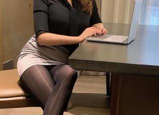 微密圈 – 最新写真！张思允兔女郎，感觉她跟我撒娇了？