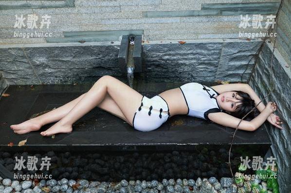 推女郎 - 哈尼宝宝的可爱套图精选，更新了我的审美标准，辣眼睛但好喜欢！