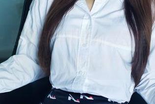 推女郎 – 没想到李丽莎的美图里，潜藏了这么多可爱的细节。