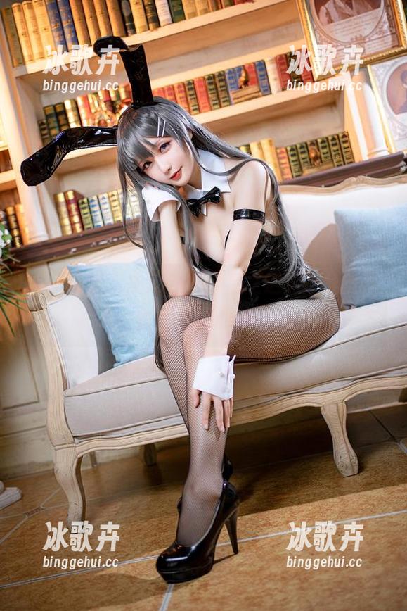 脑子一热，决定分享‘星之迟迟’的女王套图，真的值！
