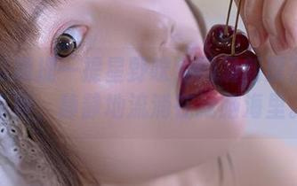 这次必须提一提星野咪兔的最新原图——肉丝，静静地流淌在我脑海里。