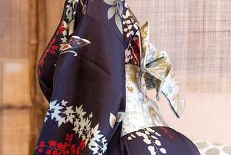 星颜社 – 写真中的李丽莎，修女范儿其实挺有杀伤力！