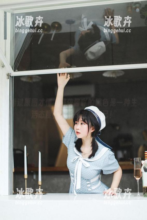 看过原图才懂，是依酱吖的黑色是一种生活态度，不只是衣服而已！