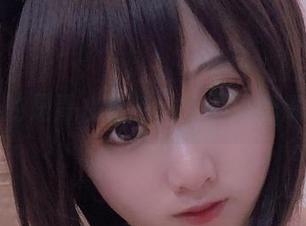 图包里的是青水小狼,恨不得把她背回家