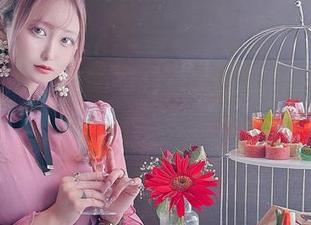 人总是有底线的,但月城委员会的WonderLand作品,显然不在其中。