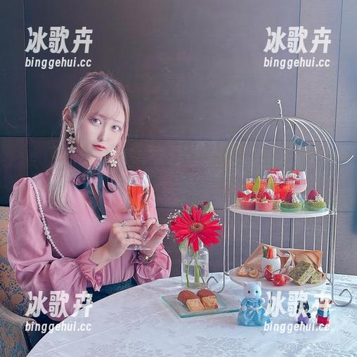 人总是有底线的，但月城委员会的WonderLand作品，显然不在其中。