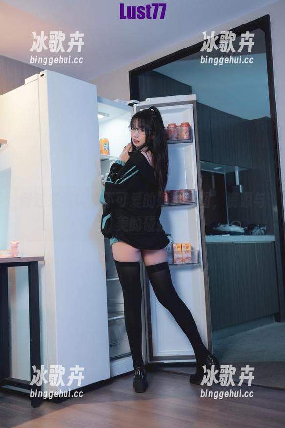 倒过来看柒柒不可爱的婚纱套图，资源与美的碰撞