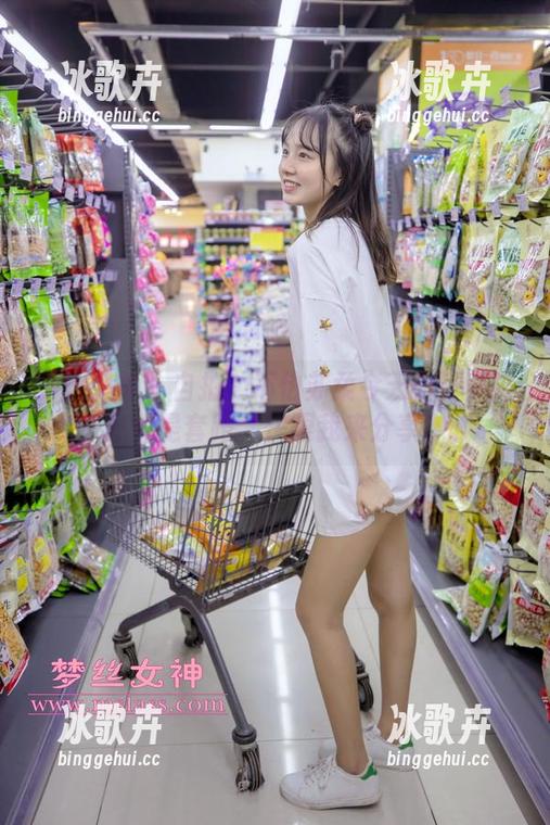 梦丝女神 - 自拍?不怕苏柔今天的写真技艺全是套路,快跟我来分享! 梦丝女神 - 自拍?不怕苏柔今天的写真技艺全是套路,快跟我来分享!