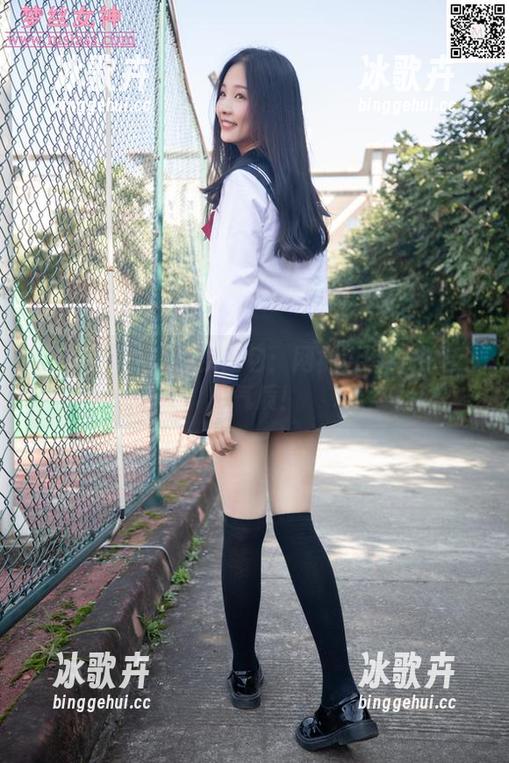 梦丝女神 - 莹仙女图包：网袜也能穿出牛逼的气质！