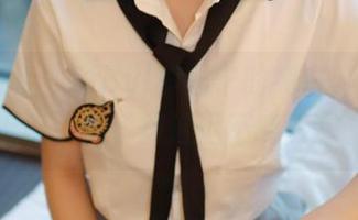 模范学院 – SiByl李思宁的纯白，免费送上门，脑子却迟迟不能清醒。