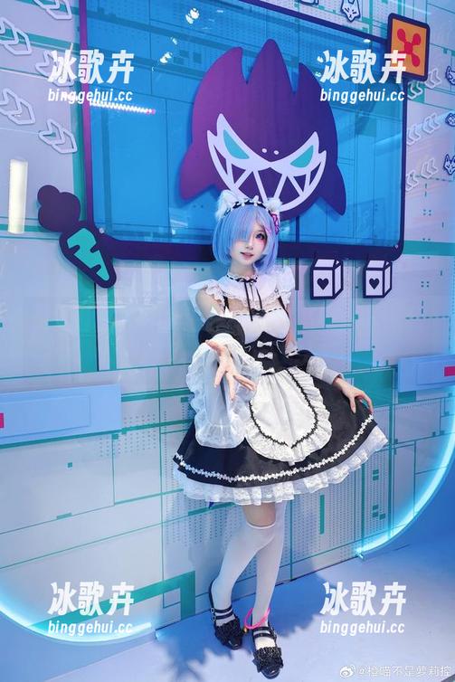 更新！体操服里的橙喵其实是……查无此人，喵星人不止于操场哦！