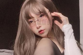 次屁啦与学妹的写真,下载版快乐即刻上线,绝不打折!