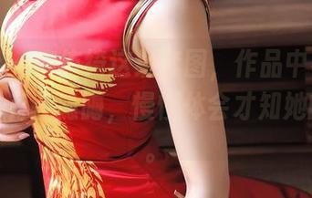 波萝社 – 柳侑绮这组套图，作品中有些直白，也有些隐晦，慢慢体会才知她的诀窍。