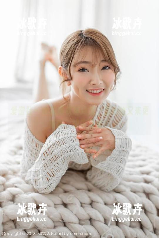 爱蜜社 - 体操服妖精降落，温心怡又来更新啦，快来目击！