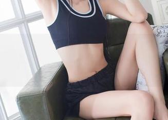 爱蜜社 – 当陈思琪Ar的秘书“全套”登场，情节紧凑感像电视剧一样…