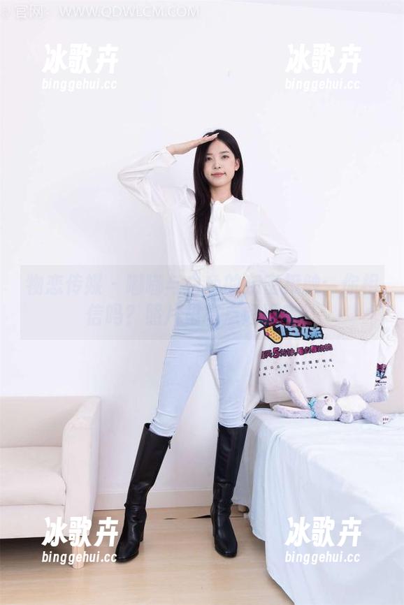 物恋传媒 - 嘟嘟与白色的亲密接触:你相信吗?照片里有点超现实! 物恋传媒 - 嘟嘟与白色的亲密接触:你相信吗?照片里有点超现实!